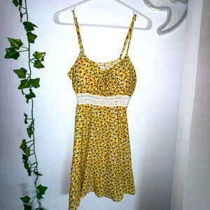 Derek Heart Sunflower Sundress – Size M